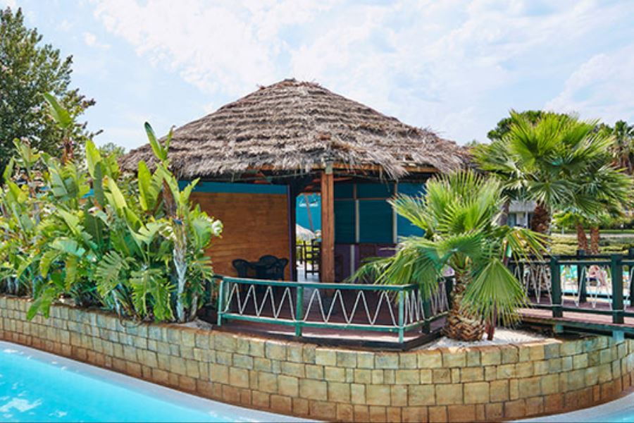 construcción isla bar hotel caribe