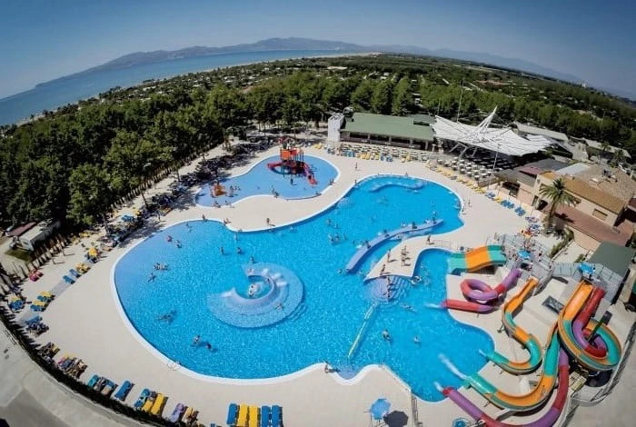  Piscinas del Camping Las Dunas: Un 5 estrellas en plena Costa Brava