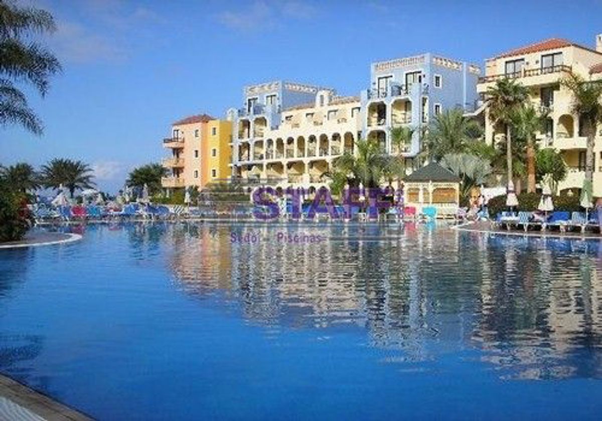 Piscinas Grandes complejos Piscinas Grandes complejos