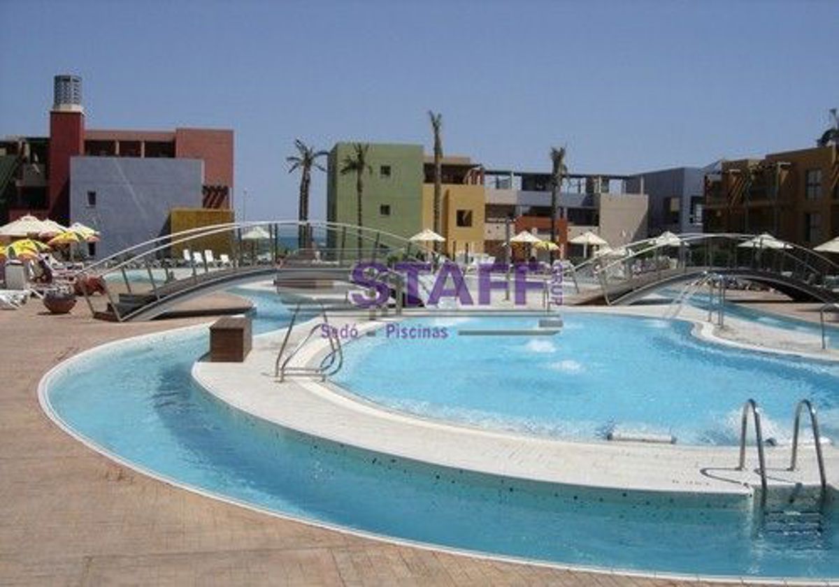 Piscinas Grandes complejos Piscinas Grandes complejos