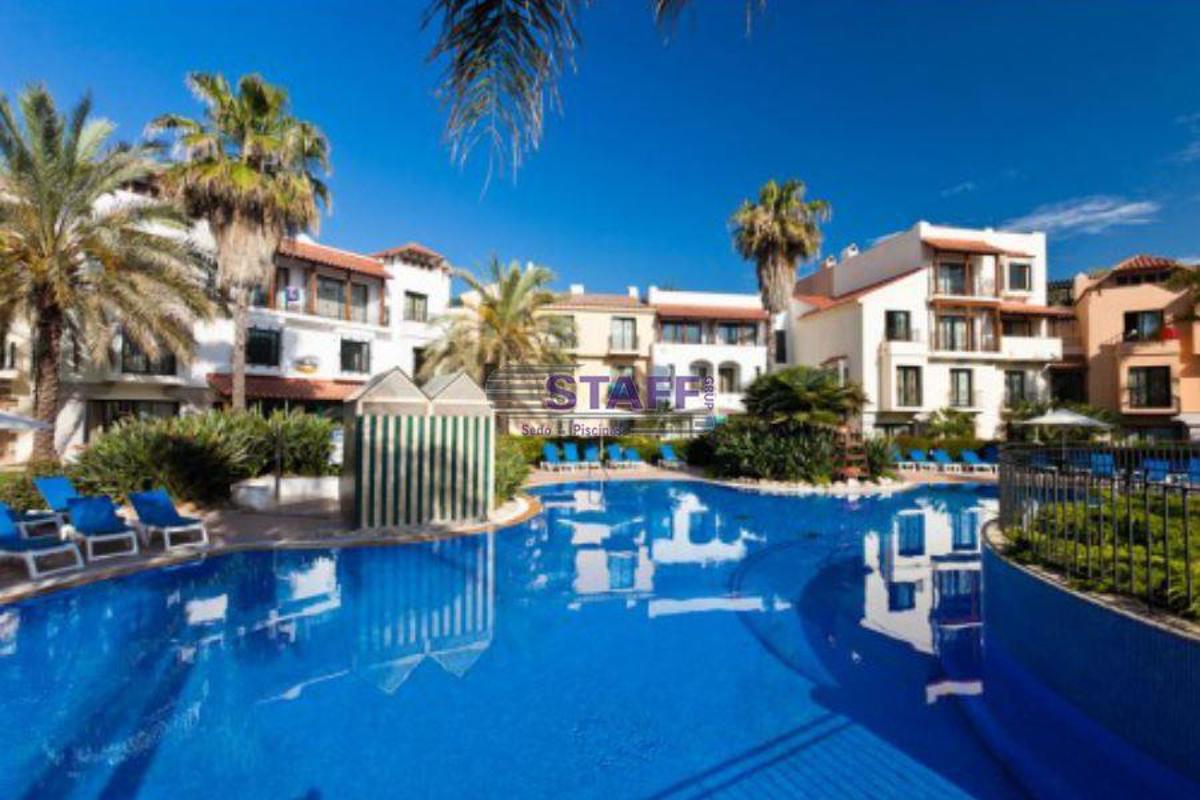 Piscinas, lagos y SPA en Port Aventura