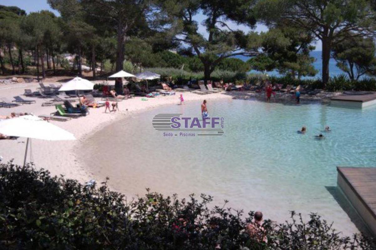 Piscinas, lagos y SPA en Port Aventura