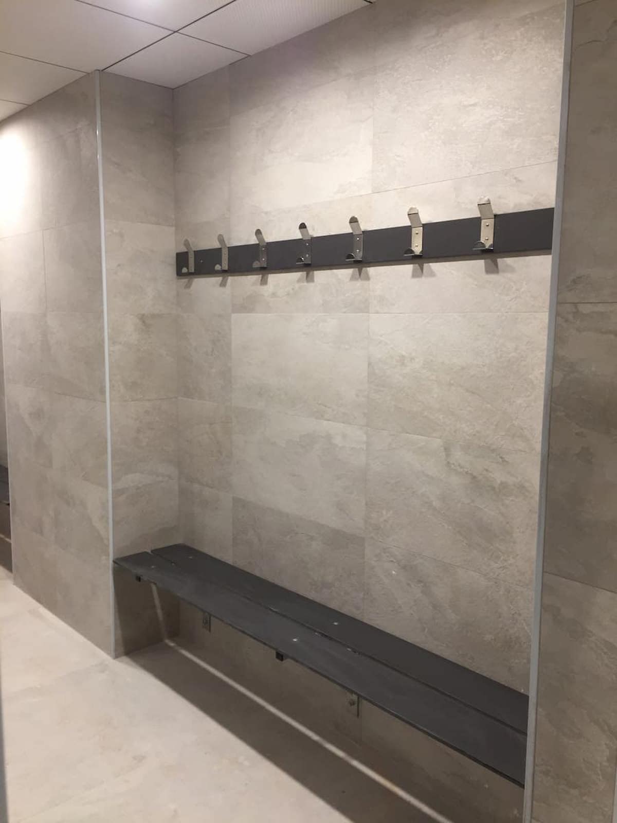 Renovación vestuarios Hotel Vilaromana Renovación vestuarios Hotel Vilaromana